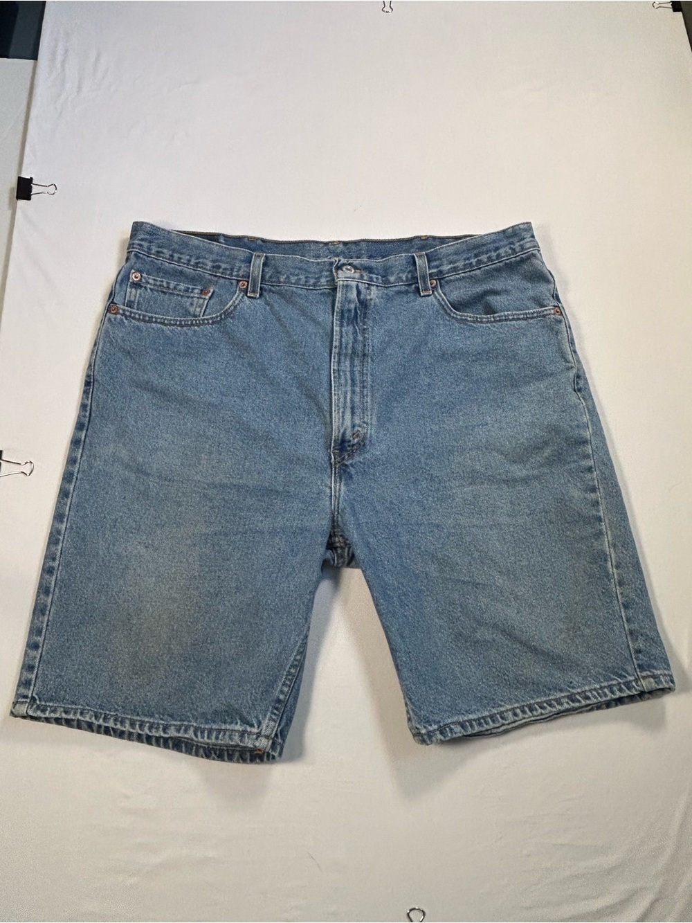 Vintage Levis 505 Shorts Mens 42 L Blue Denim Medium Wash Made in USA VTG